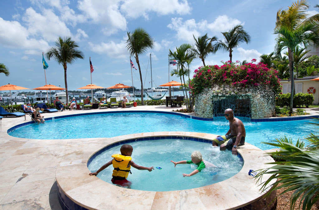Paradise Harbour Club & Marina Nassau Exterior photo